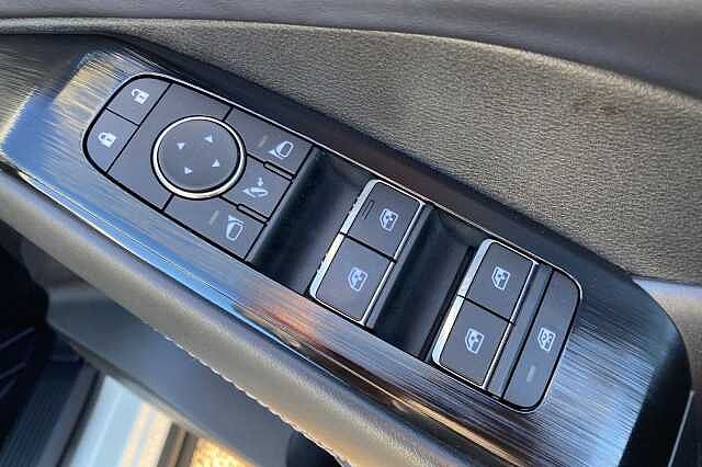 Nissan Qashqai 1.3 DiG-T MH 158 Tekna 5dr