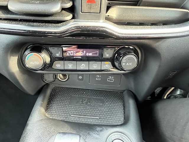 Nissan Juke 1.6 Hybrid Tekna 5dr Auto