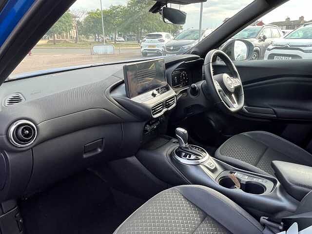 Nissan Juke 1.6 Hybrid N-Connecta 5dr Auto