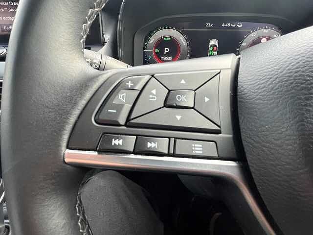 Nissan Juke 1.6 Hybrid N-Connecta 5dr Auto