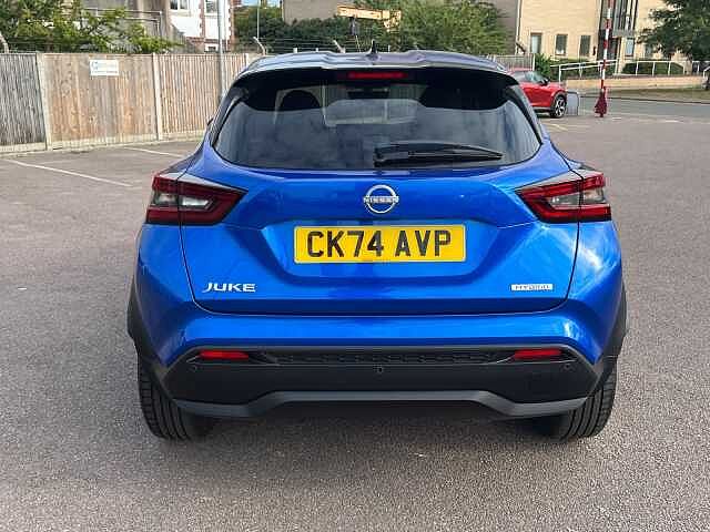 Nissan Juke 1.6 Hybrid N-Connecta 5dr Auto