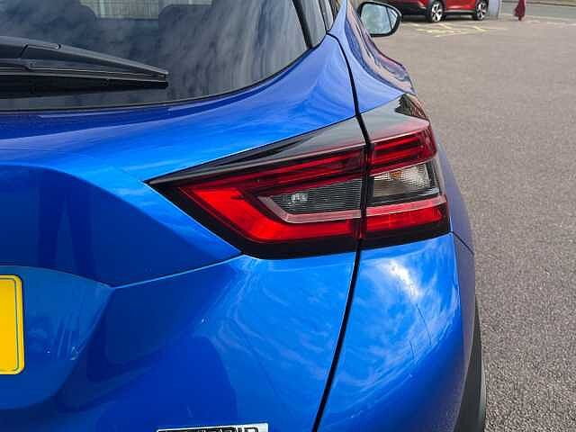 Nissan Juke 1.6 Hybrid N-Connecta 5dr Auto