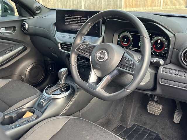 Nissan Juke 1.6 Hybrid N-Connecta 5dr Auto
