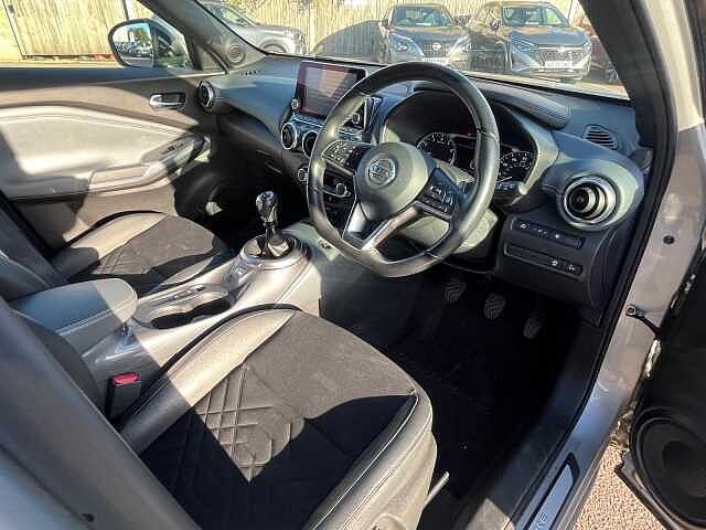 Nissan Juke 1.0 DiG-T 114 Tekna 5dr