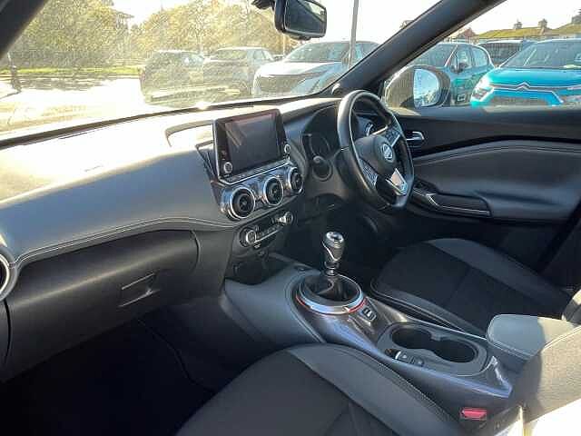 Nissan Juke 1.0 DiG-T 114 Tekna 5dr