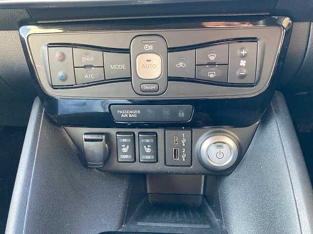 Nissan LEAF 110kW Tekna 39kWh 5dr Auto