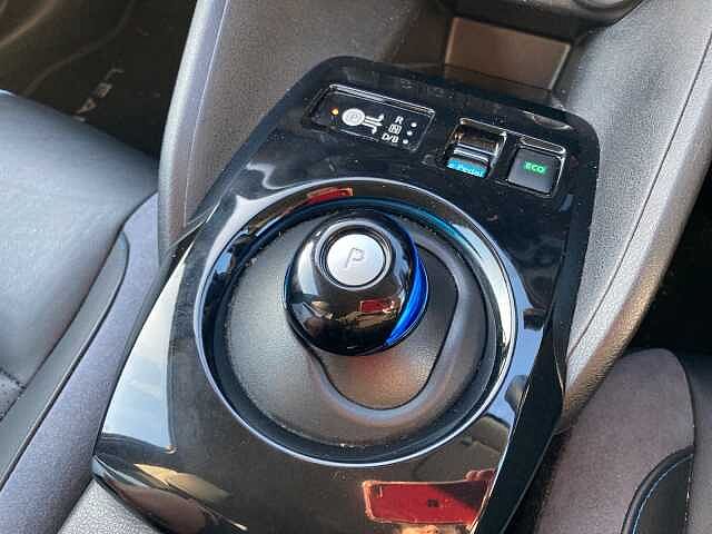 Nissan LEAF 110kW Tekna 39kWh 5dr Auto