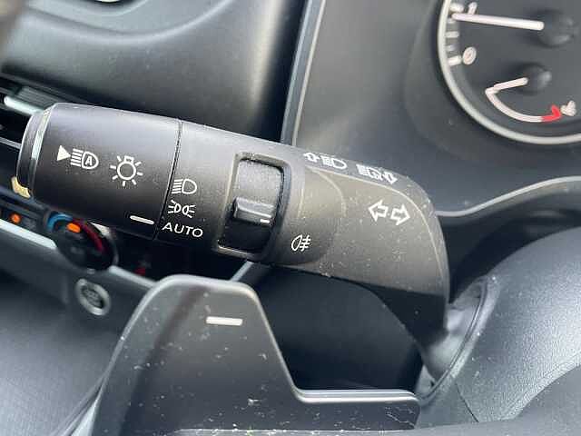 Nissan Qashqai 1.3 DiG-T MH 158 Acenta Premium 5dr Xtronic