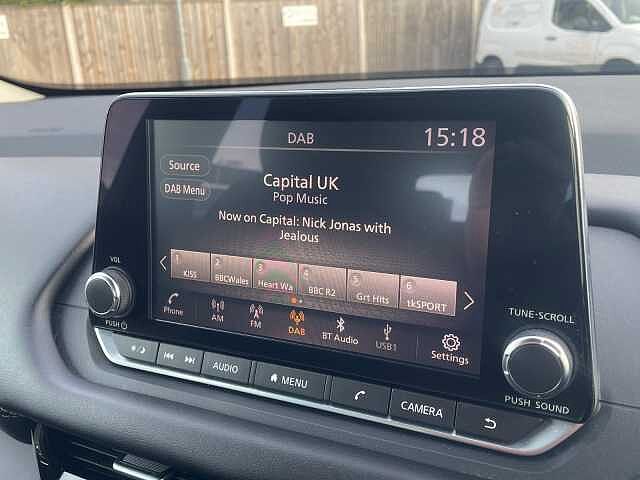 Nissan Qashqai 1.3 DiG-T MH 158 Acenta Premium 5dr Xtronic