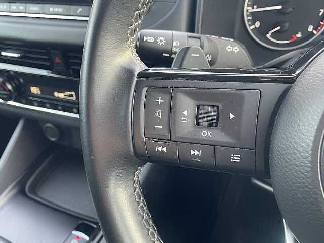 Nissan Qashqai 1.3 DiG-T MH 158 Acenta Premium 5dr Xtronic