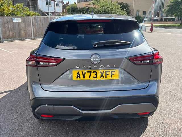 Nissan Qashqai 1.5 E-Power N-Connecta [Glass Roof] 5dr Auto
