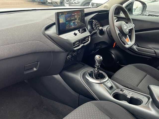 Nissan Juke 1.0 DiG-T Acenta Premium 5dr