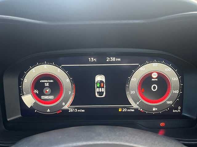 Nissan Juke 1.0 DiG-T N-Connecta 5dr