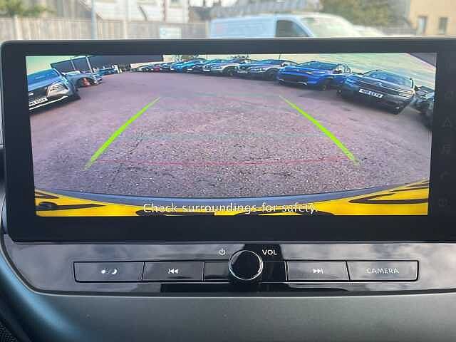 Nissan Juke 1.0 DiG-T N-Connecta 5dr