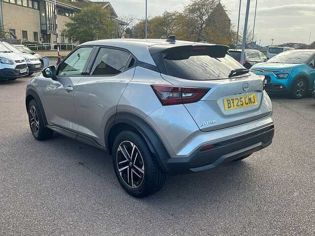 Nissan Juke 1.0 DiG-T N-Connecta 5dr
