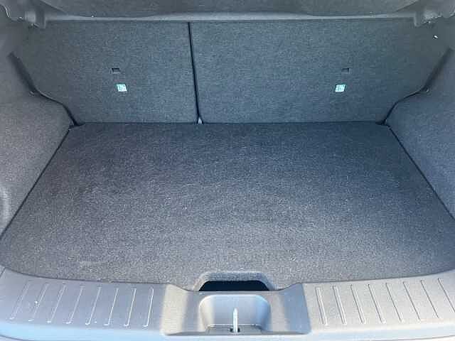 Nissan Juke 1.0 DiG-T N-Connecta 5dr