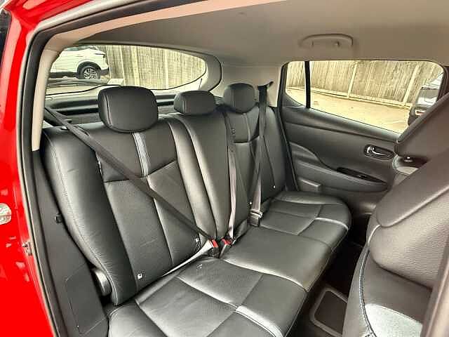 Nissan LEAF 110kW Tekna 39kWh 5dr Auto